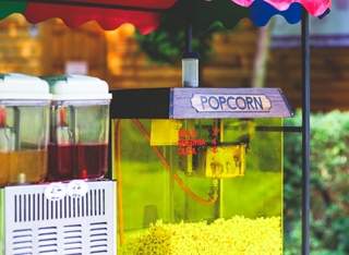 Akcioni filmovi i unos kalorija