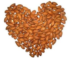 Bademi i prevencija srčanih oboljenja