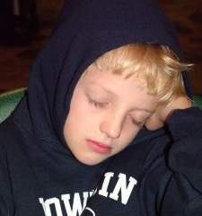 Deca dnevno gube 30 minuta sna zbog televizije!